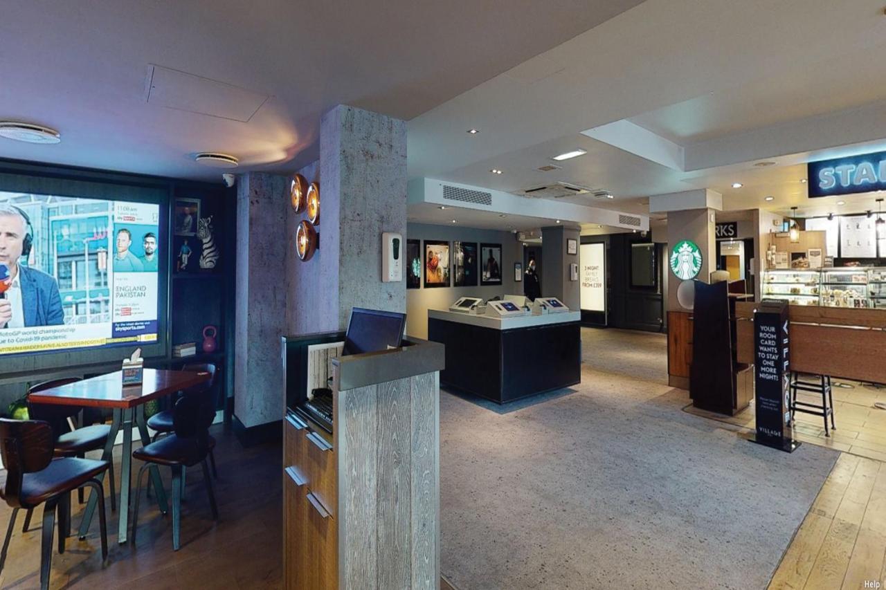 Village Hotel Уоррингтон Экстерьер фото